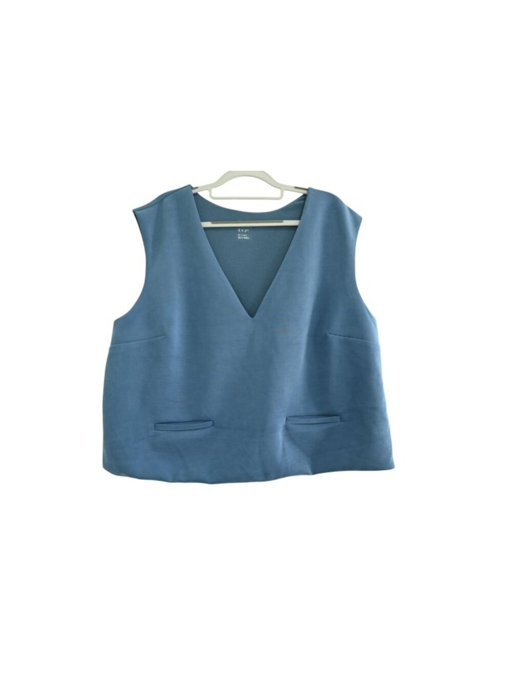 NWT A New Day V Neck Sleeveless Tailored Vest Tops With Faux Pockets Sz XXL Blue